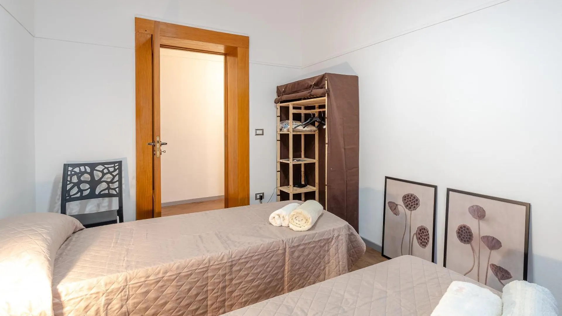 Sbarcadero Apartment  Syracuse